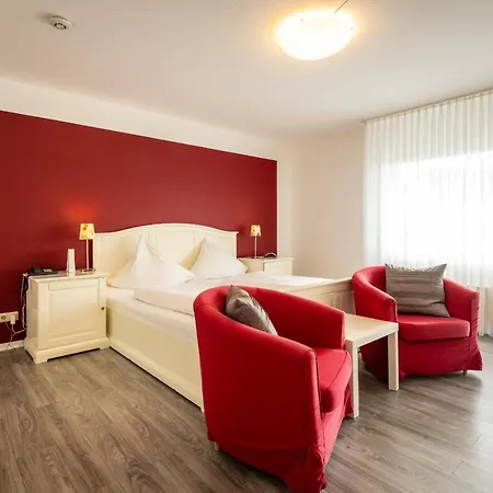 Gemuender Salzberg Tatil parkı 3*