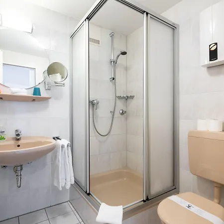 Gemuender Salzberg 3* Schleiden