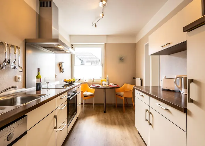 索尔兹伯格穆德弗里恩公园酒店 假日公园 3*