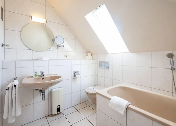 Gemuender Salzberg 3* Schleiden